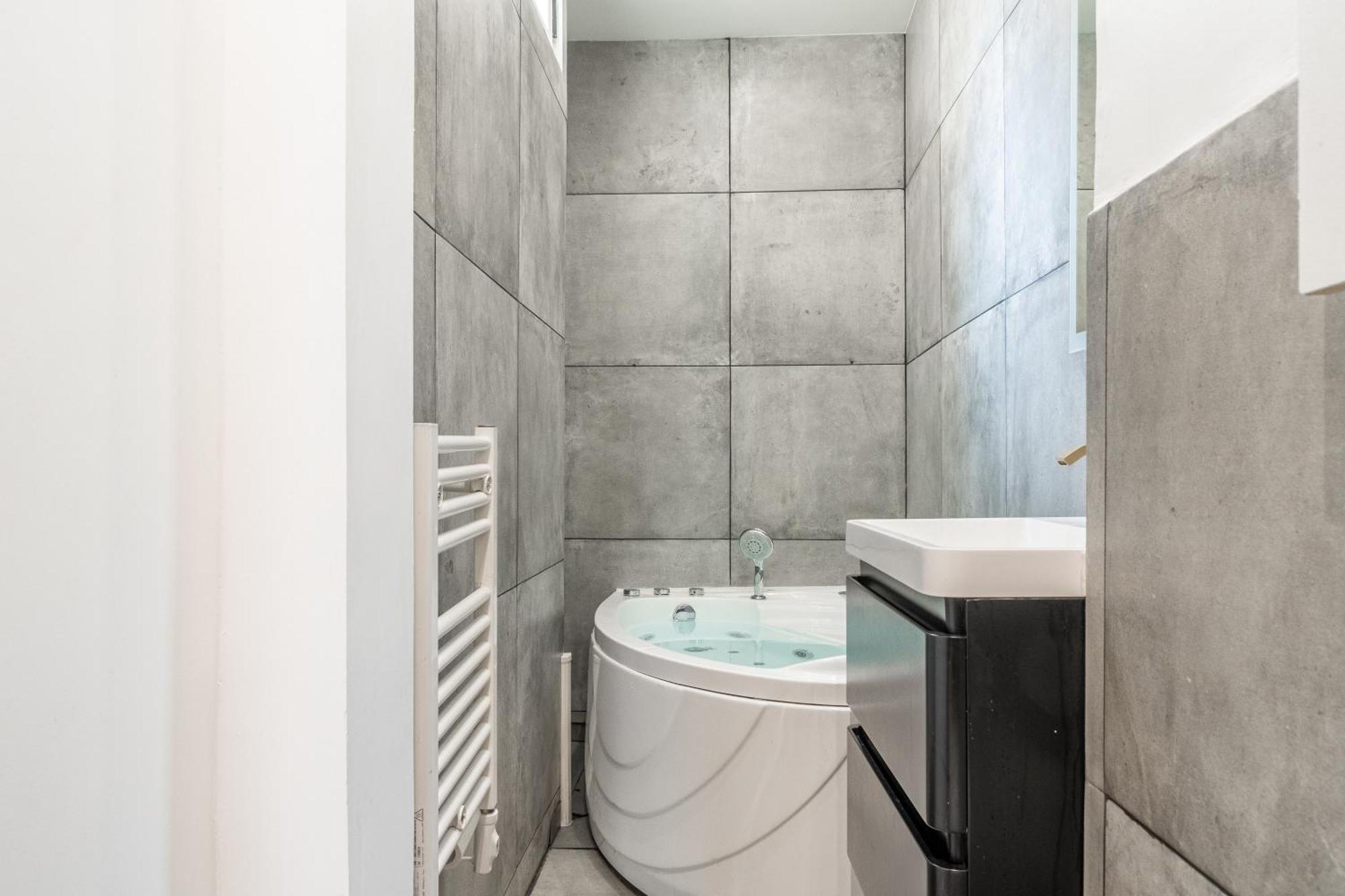 Lavie Maison Eiffel Ac Hot Tub Párizs Kültér fotó